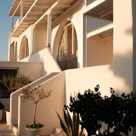 Faros Small And Restaurant Hotel 3*