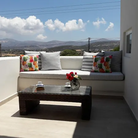 Faros Small And Restaurant 3*