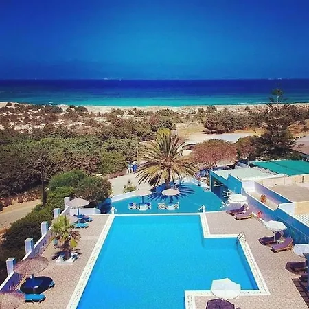 Отель Faros Small & Restaurant 3*