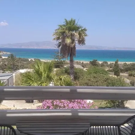 Faros Small & Restaurant Отель 3*