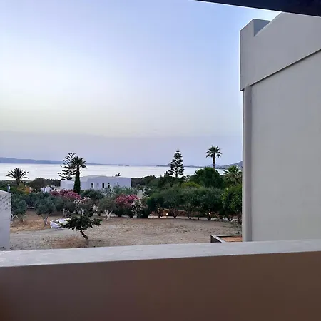 Faros Small & Restaurant Алико-Бич