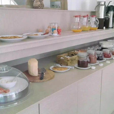 Faros Small And Restaurant Plage d'Aliko