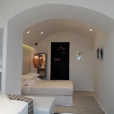 Faros Small And Restaurant 3*