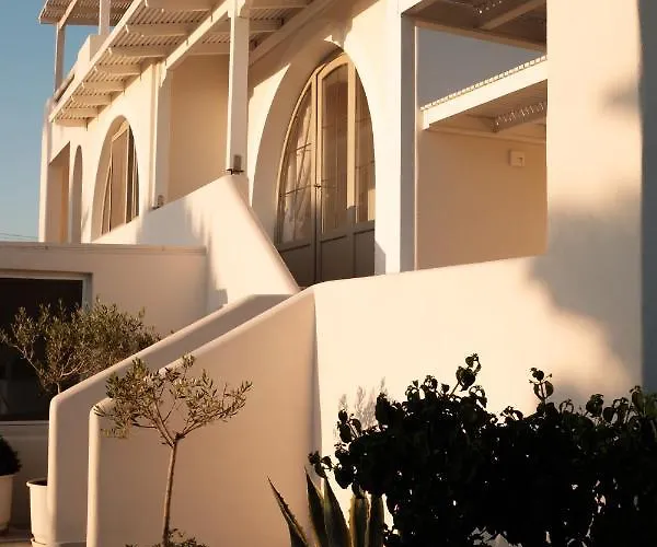 Faros Small And Restaurant Ξενοδοχείο 3*